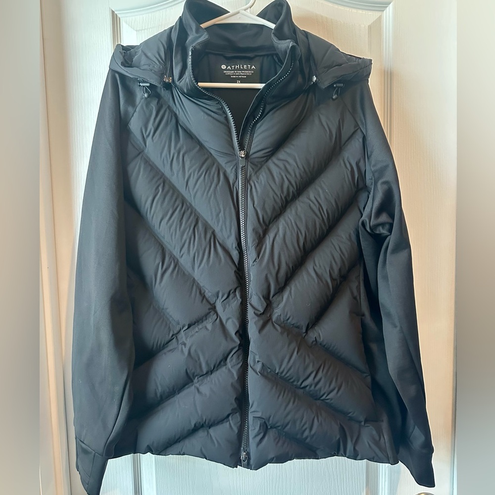Athleta Women’s Inlet Jacket Black Puffer Size 2X 2XL XXL Down Hoodie Quilted